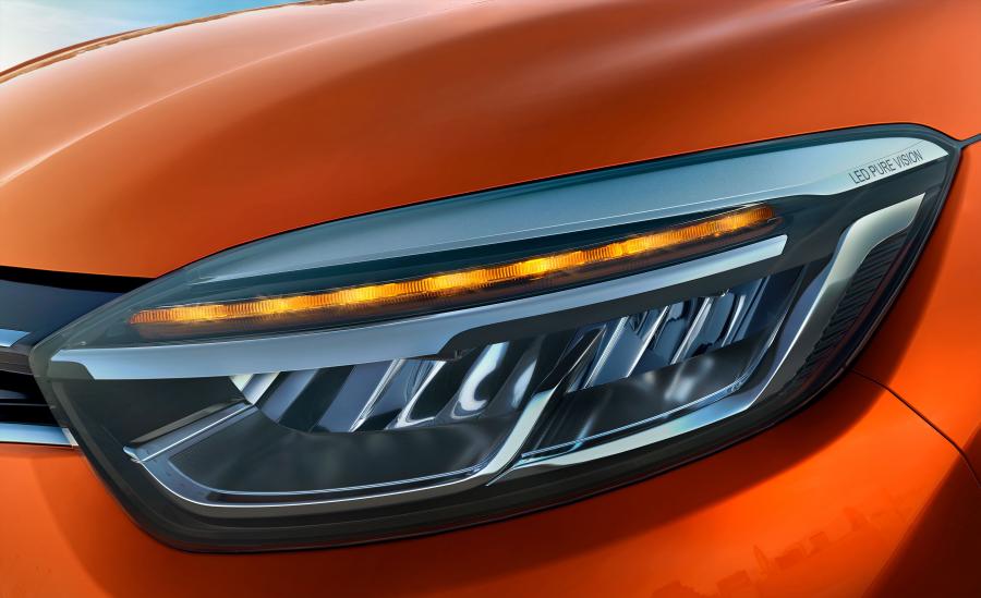 Детали экстерьера Renault Captur 2017 года  (IN) (фото 2 из 23)